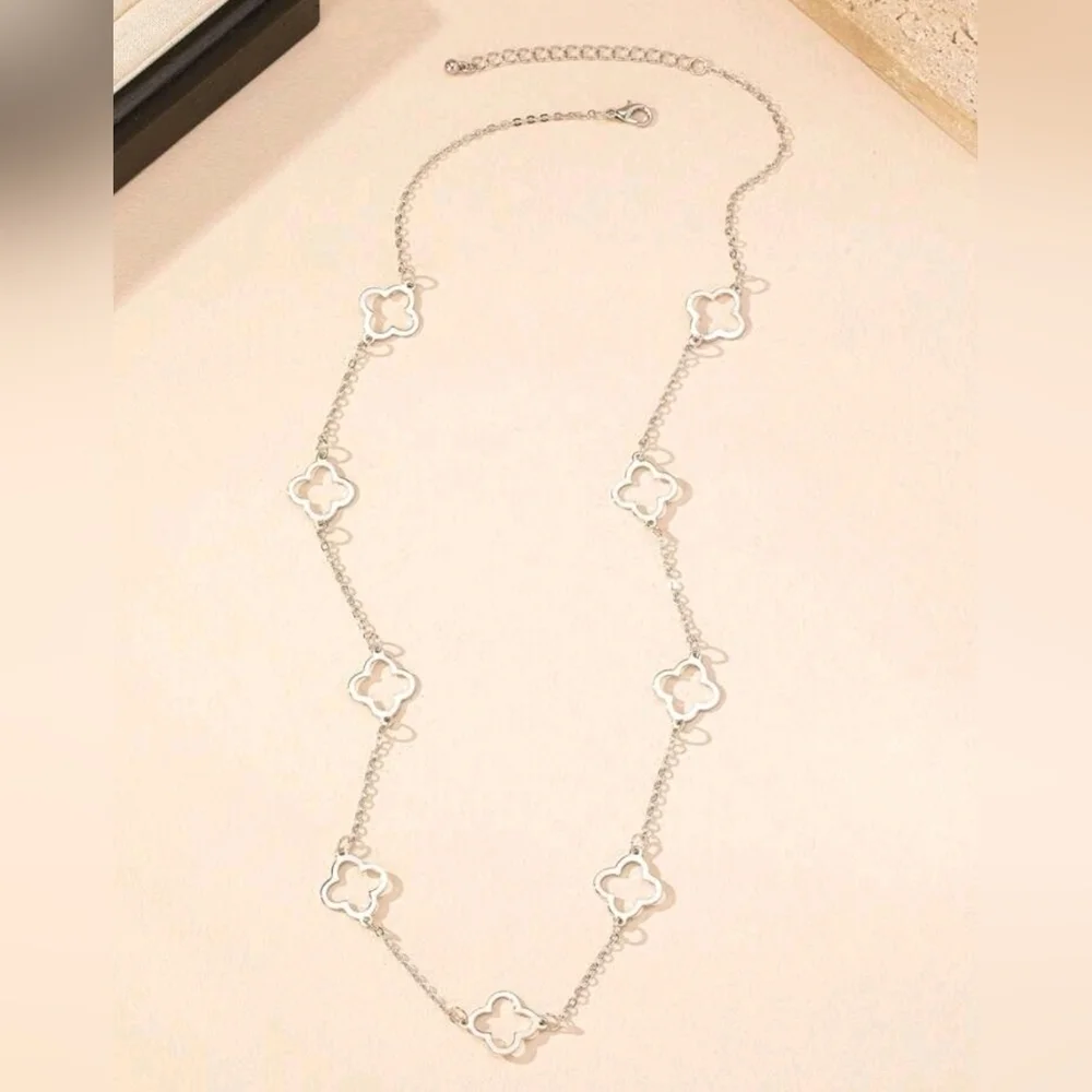 Four Leaf Clover Silver   Long  Necklace - Picture 4 of 4